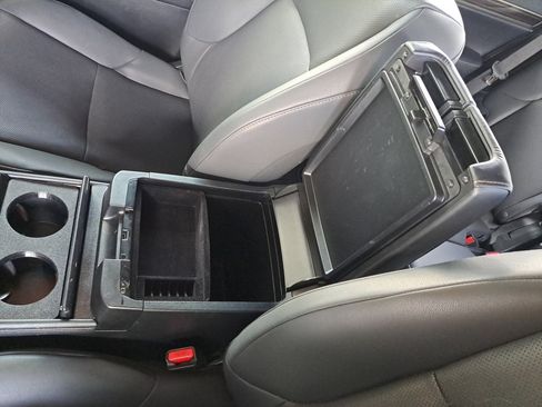 Used 2021 Lexus GX 460 Premium w/ Premium Package AWD/4WD image 33