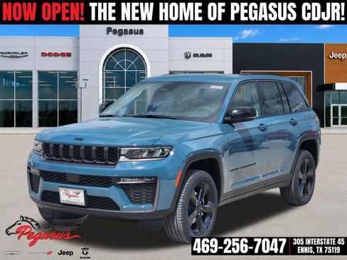 New 2026 Jeep Grand Cherokee Limited w/ Limited Altitude Package RWD image 2