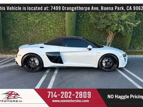 Used 2020 Audi R8 V10 w/ 20" Wheel Package image 5