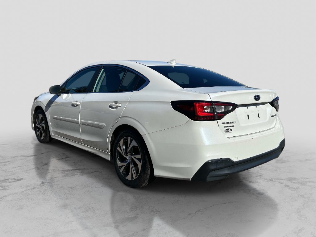 Used 2022 Subaru Legacy Premium AWD/4WD image 3