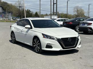 Used 2020 Nissan Altima 2.5 SR w/ Premium Package video 1