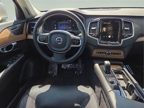 Certified 2023 Volvo XC90 T8 Plus w/ Protection Package Premier image 24