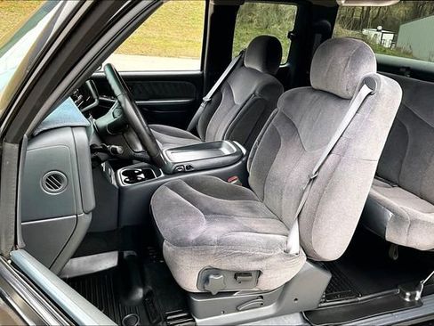 Used 2001 GMC Sierra 1500 SLE w/ Convenience Plus Group image 15