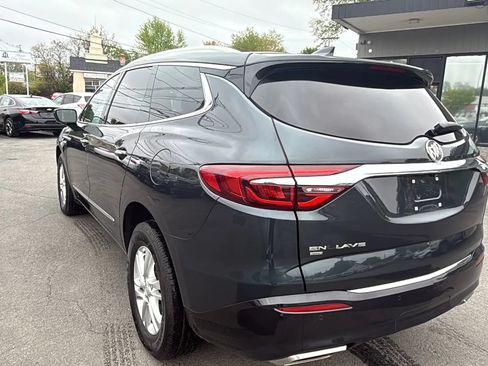 Used 2020 Buick Enclave Essence w/ Sound and Sites Package AWD/4WD image 5