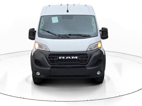 Used 2025 RAM ProMaster 2500 w/ Convenience Group FWD image 2