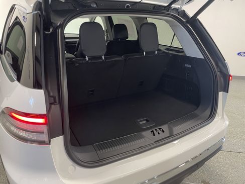 New 2025 Lincoln Aviator Reserve w/ Equipment Group 201A image 24