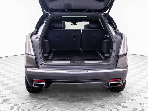 Used 2022 Cadillac XT5 Sportv w/ LPO, Floor Liner Package AWD/4WD image 35