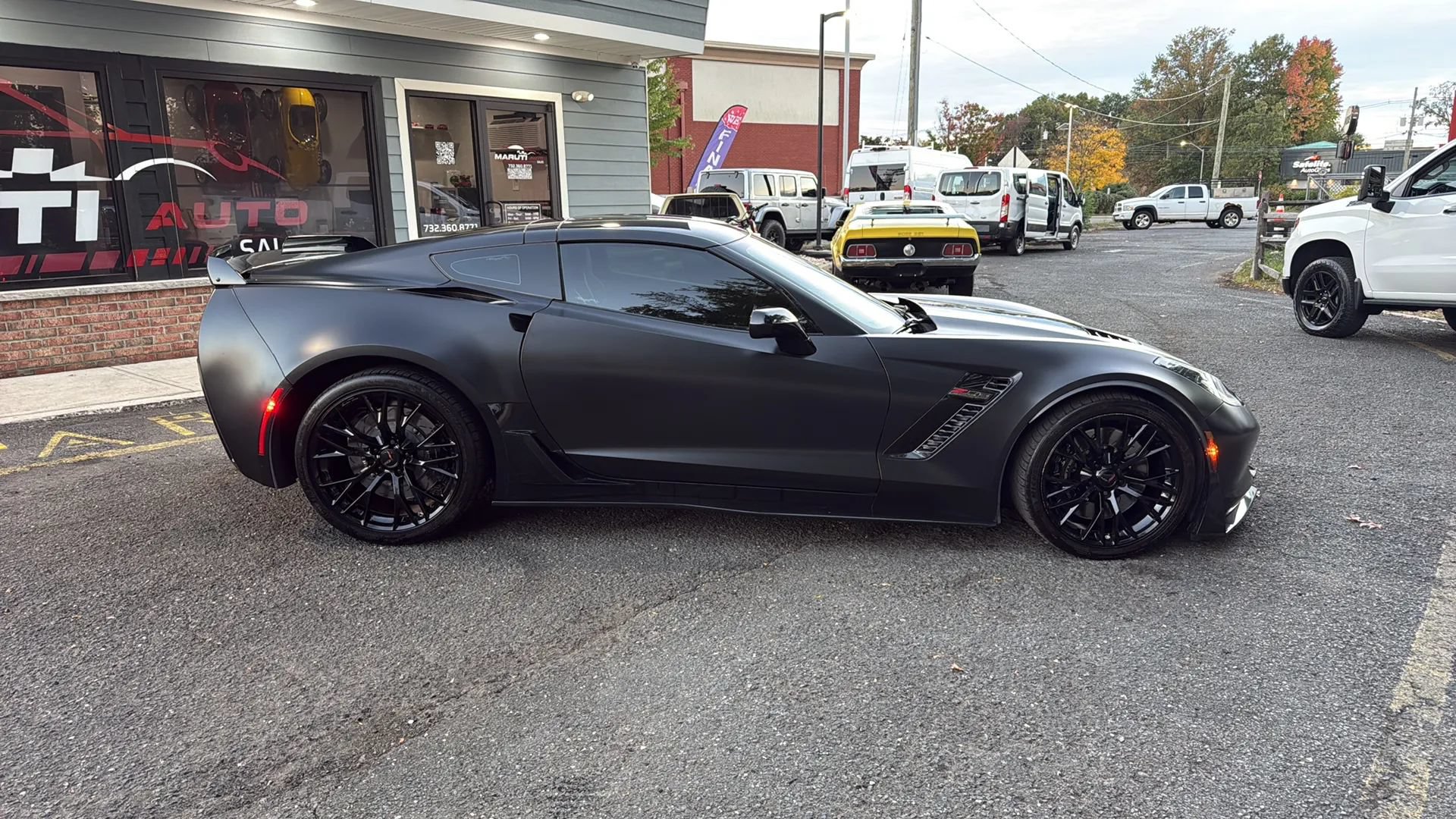 Used 2016 Chevrolet Corvette Z06 w/ 2LZ Preferred Equipment Group RWD image 4