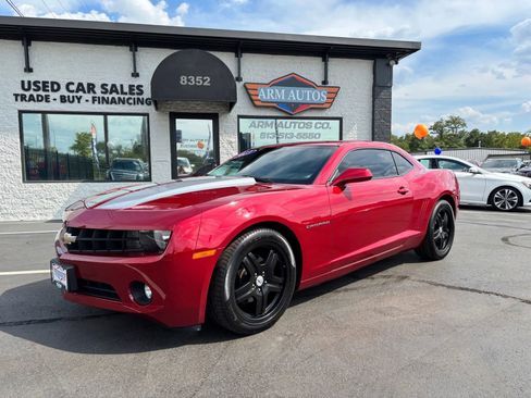 Used 2013 Chevrolet Camaro LT w/ Silver Rally Stripe Package image 3