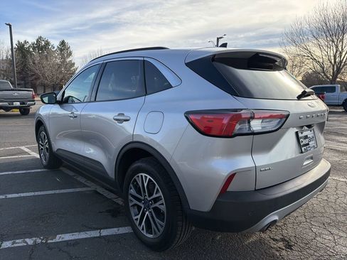 Used 2020 Ford Escape SEL image 5