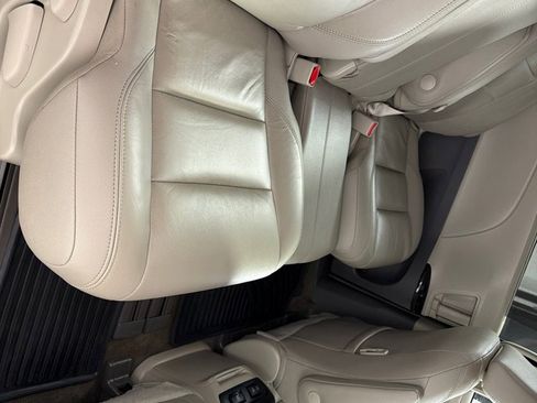 Used 2018 Toyota Sienna XLE image 24