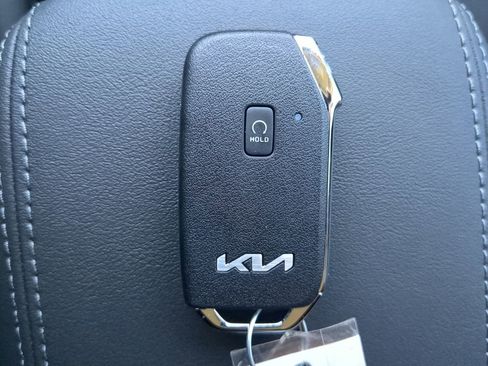 New 2026 Kia Seltos SX image 23