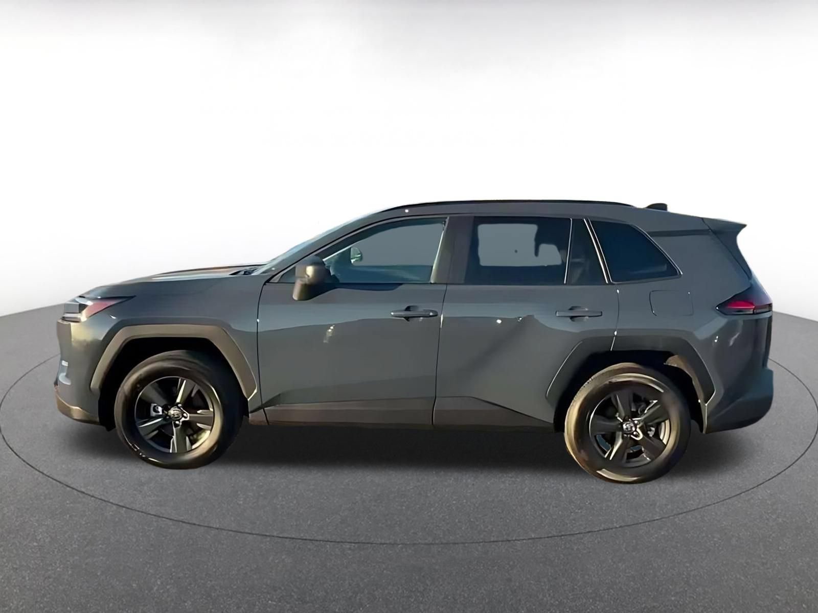 Used 2026 Toyota RAV4 LE AWD/4WD image 6