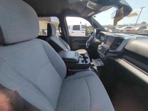 Used 2024 RAM 2500 Big Horn AWD/4WD image 4