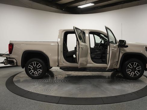 New 2026 GMC Sierra 1500 AT4 w/ AT4 Premium Package image 9