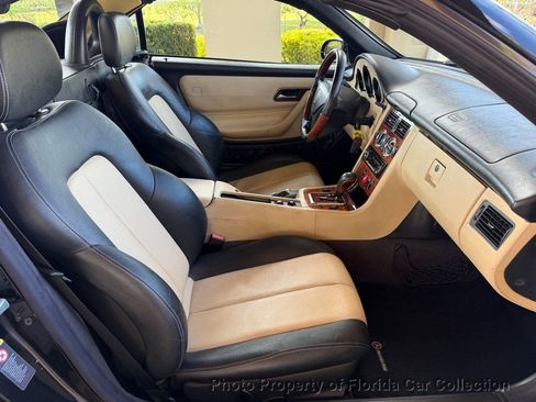 Used 2001 Mercedes-Benz SLK 320 image 30