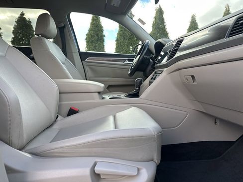 Used 2018 Volkswagen Atlas SE image 31