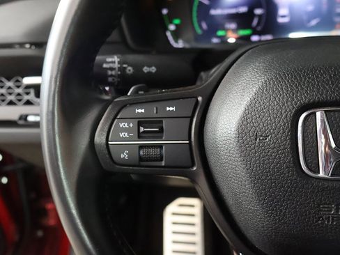 Used 2024 Honda Accord Sport image 37