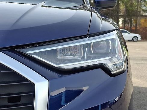 Used 2022 Audi Q3 2.0T Premium Plus image 11