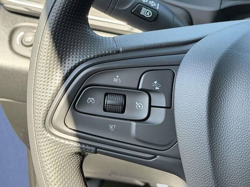 New 2026 Buick Envista Preferred w/ Advanced Safety Package FWD image 13