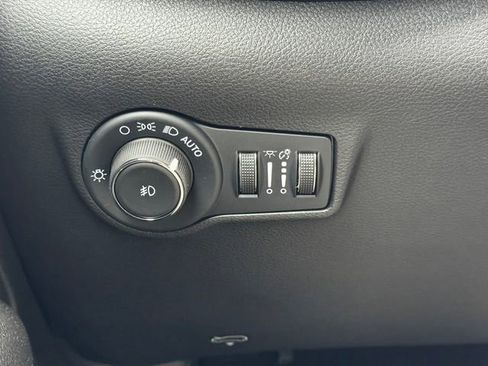 New 2026 Jeep Compass Limited image 23