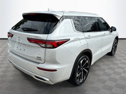 Used 2022 Mitsubishi Outlander SEL image 8