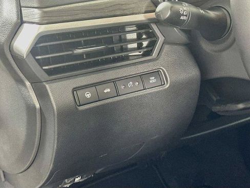 Certified 2025 Nissan Altima 2.5 SL AWD/4WD image 8