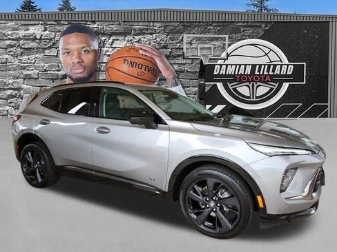 Used 2024 Buick Envision Sport Touring image 1