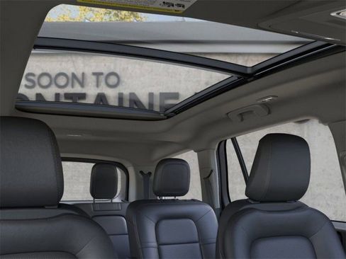 New 2026 Lincoln Aviator Premiere image 22