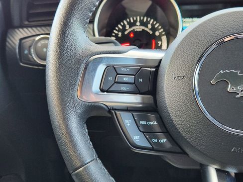 Used 2023 Ford Mustang Convertible image 21