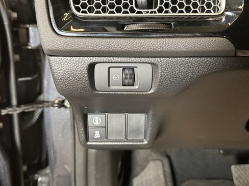 Used 2023 Honda Civic LX image 18