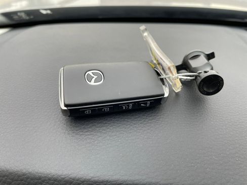 Used 2025 MAZDA CX-90 3.3 Turbo w/ Preferred Package image 22