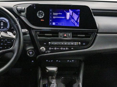 Used 2025 Lexus ES 300h w/ Premium Package FWD image 14