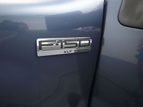 Used 2005 Ford F150 XLT AWD/4WD image 10