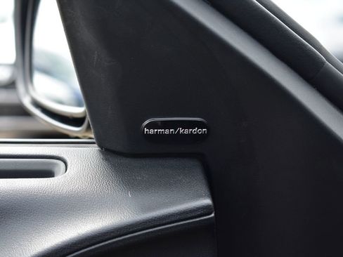 Used 2022 Dodge Charger SRT Hellcat w/ Harman/Kardon Audio Group RWD image 17