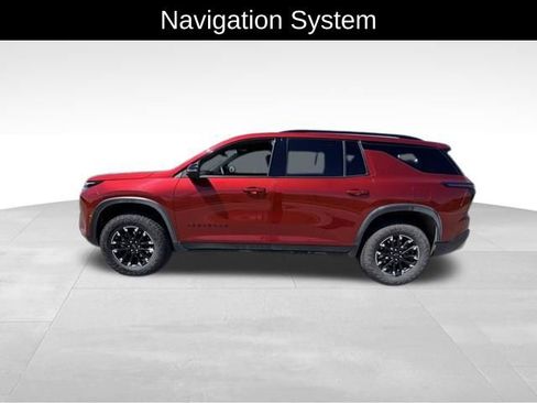 Certified 2024 Chevrolet Traverse Z71 w/ LPO, Floor Liner Package AWD/4WD image 4