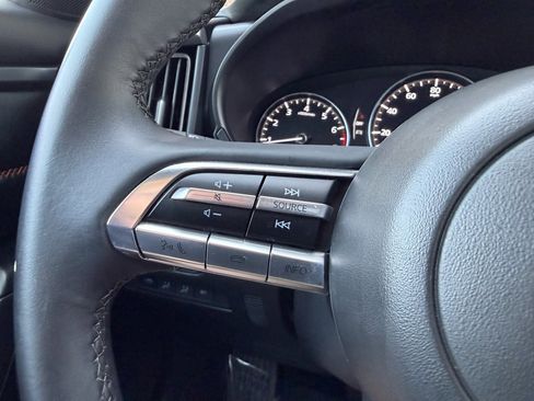 Used 2024 MAZDA CX-50 Meridian Edition w/ Apex Package image 29