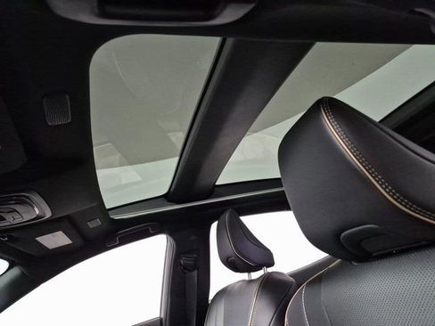 New 2026 Toyota Crown Platinum image 23