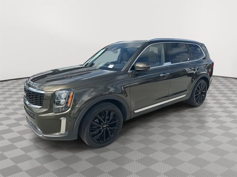 Certified 2022 Kia Telluride SX w/ Towing Package image 1