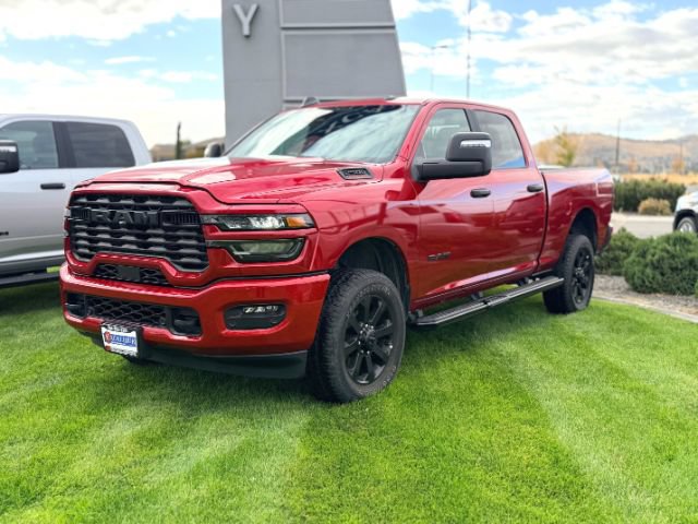 Used 2026 RAM 2500 Big Horn AWD/4WD image 2