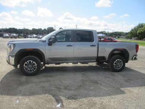 New 2026 GMC Sierra 3500 Pro AWD/4WD image 9
