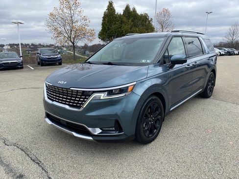 Used 2022 Kia Carnival SX image 7