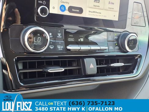 Used 2023 Toyota Highlander LE image 14