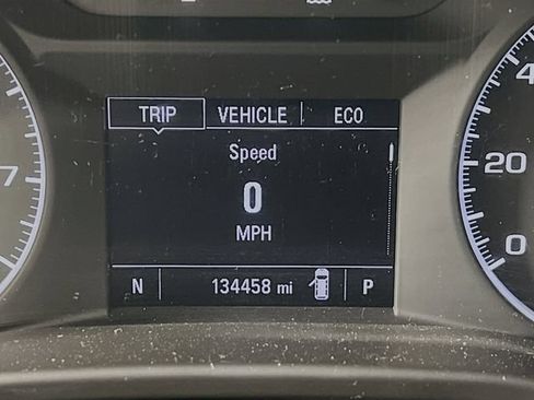 Used 2019 GMC Acadia SLE w/ Driver Alert Package I FWD image 8