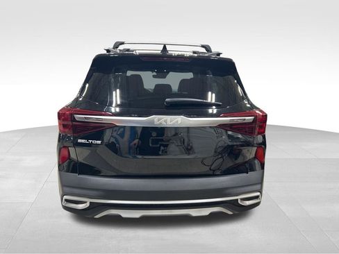 Used 2023 Kia Seltos SX image 32