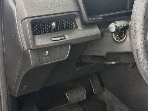 Used 2024 Honda CR-V EX image 17