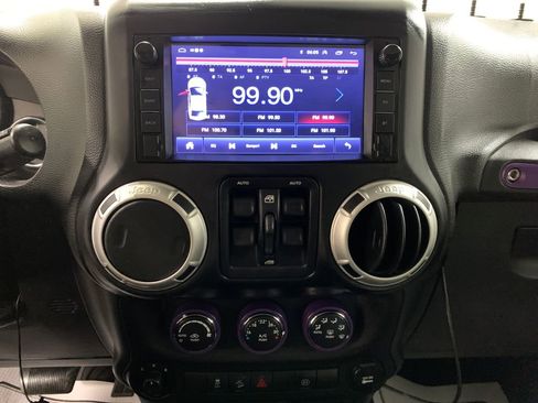 Used 2011 Jeep Wrangler Unlimited Sahara w/ Dual Top Group image 6