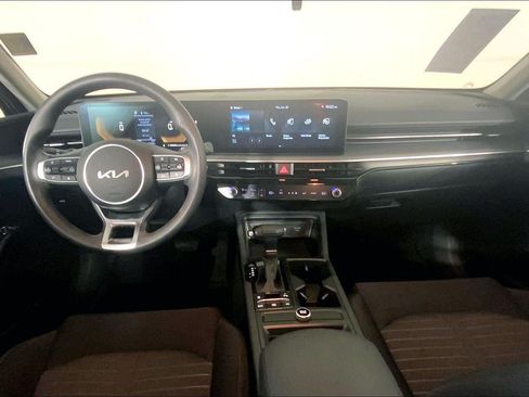 Used 2025 Kia K5 LXS FWD image 15