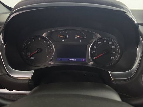 Used 2023 Chevrolet Traverse LT AWD/4WD image 11