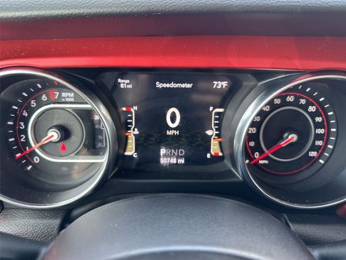 Used 2022 Jeep Gladiator Rubicon w/ Cold Weather Group AWD/4WD image 16